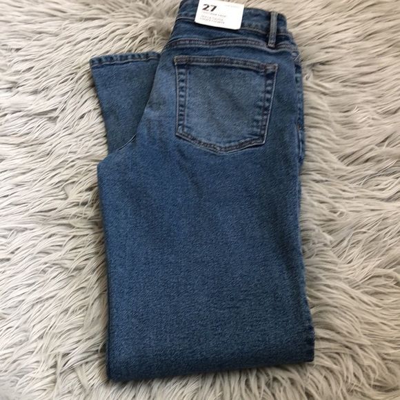 🔴 2/$25 Joe Fresh women’s jeans high rise crop mid wash - Picture 2 of 8